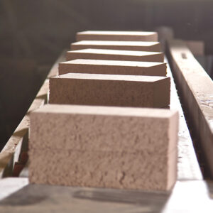 Utilizarea șamotei în sobele de teracotă – unde, ce tip și de ce 7 Utilizarea șamotei în sobele de teracotă – unde, ce tip și de ce