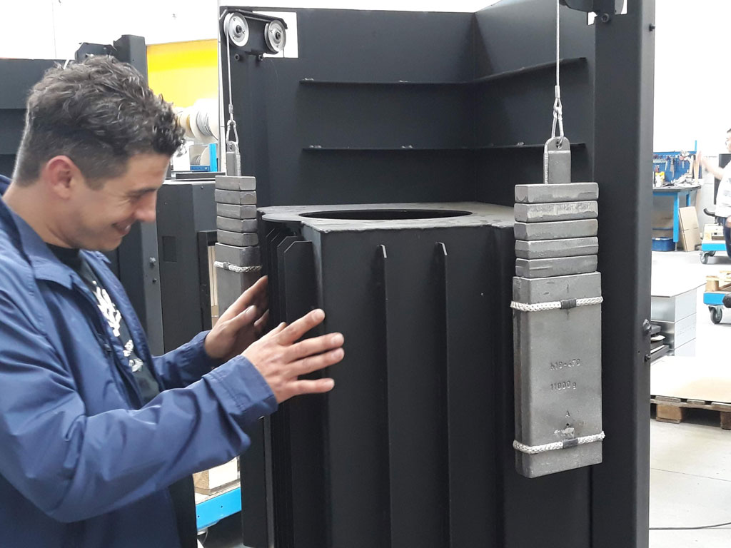 Focare Hoxter – vizită profesională la fabrica de focare de semineu de lângă Brno